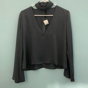 Dressy shirt with bell sleeves and choker